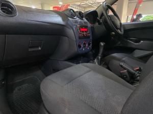 Ford Figo 1.4 Ambiente - Image 11
