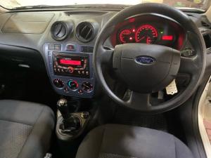 Ford Figo 1.4 Ambiente - Image 8