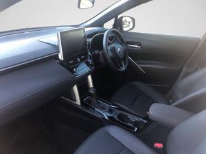 Toyota Corolla Cross 1.8 HEV XS - Image 8