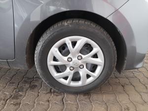Hyundai Grand i10 1.25 Fluid - Image 15