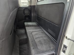 Toyota Hilux 2.4GD-6 Xtra cab Raider manual - Image 22