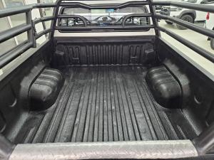 Toyota Hilux 2.4GD-6 Xtra cab Raider manual - Image 23
