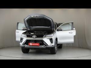 Toyota Fortuner 2.4GD-6 auto - Image 13