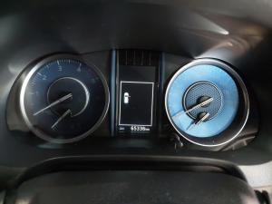 Toyota Fortuner 2.4GD-6 manual - Image 9
