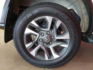Toyota Fortuner 2.4GD-6 manual - Image 13