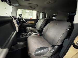 Toyota FJ Cruiser FJ Cruiser - Image 7