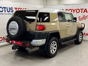 Toyota FJ Cruiser FJ Cruiser - Image 2