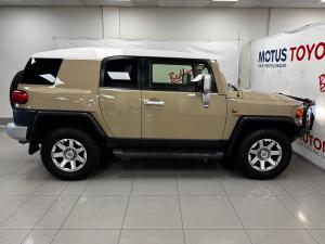 Toyota FJ Cruiser FJ Cruiser - Image 3