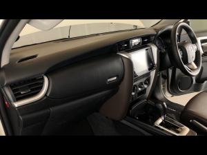 Toyota Fortuner 2.4GD-6 auto - Image 7