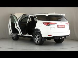 Toyota Fortuner 2.4GD-6 auto - Image 10