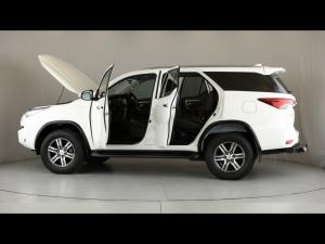 Toyota Fortuner 2.4GD-6 auto - Image 11