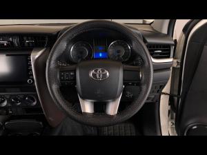 Toyota Fortuner 2.4GD-6 auto - Image 26