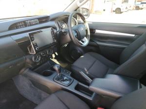 Toyota Hilux 2.4GD-6 Xtra cab Raider auto - Image 9