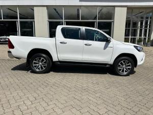 Toyota Hilux 2.8GD-6 double cab 4x4 Raider - Image 8