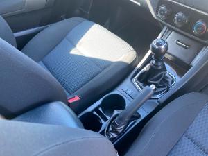 Toyota Corolla Quest 1.8 Plus manual - Image 22