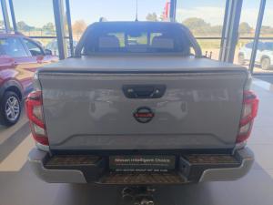 Nissan Navara 2.5DDTI PRO-2X automatic D/C - Image 4
