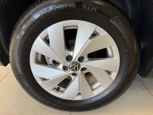 Volkswagen T-CROSS 1.0 TSI Life DSG - Image 10