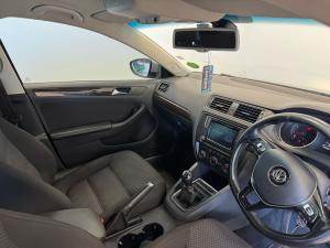 Volkswagen Jetta GP 1.4 TSI Comfortline - Image 6