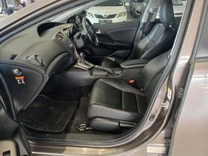 Honda Civic 1.6 Executive automatic - Image 12