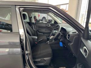 Hyundai Venue 1.2 Motion - Image 11