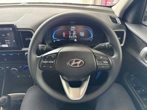 Hyundai Venue 1.2 Motion - Image 16
