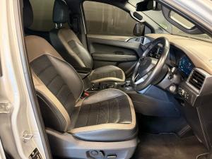 Volkswagen Amarok 3.0TDI V6 double cab Aventura 4Motion - Image 10