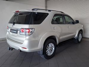 Toyota Fortuner 2.5D-4D auto - Image 4