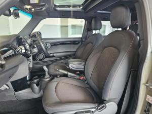 MINI Hatch Cooper Hatch 3-door - Image 11
