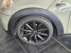 MINI Hatch Cooper Hatch 3-door - Image 6