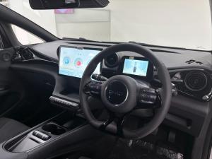 BYD Dolphin Dynamic Standard Range - Image 9
