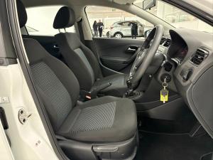Volkswagen Polo Vivo hatch 1.4 Comfortline - Image 9