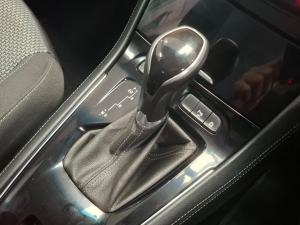 Opel Grandland X 1.6 Turbo - Image 10