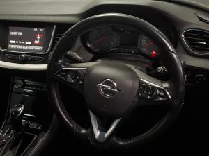 Opel Grandland X 1.6 Turbo - Image 11