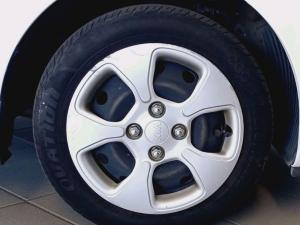 Kia Picanto 1.0 LX - Image 16