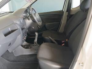 Nissan NP200 1.6i - Image 8