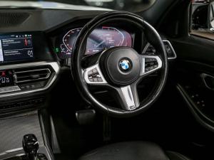 BMW 3 Series 330d M Sport - Image 10
