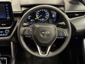 Toyota Corolla Cross 1.8 Hybrid XS - Image 8