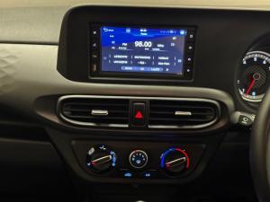 Hyundai Grand i10 1.2 Fluid hatch auto - Image 11
