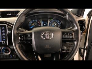 Toyota Hilux 2.8GD-6 Xtra cab 4x4 Legend auto - Image 30