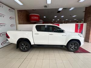 Toyota Hilux 2.8GD-6 double cab Raider auto - Image 3