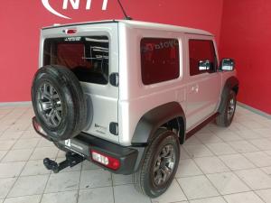Suzuki Jimny 1.5 GLX - Image 2