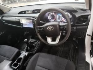 Toyota Hilux 2.4 GD-6 RB RaiderS/C - Image 9