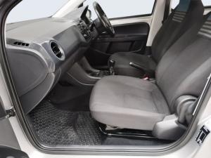 Volkswagen Move UP! 1.0 5-Door - Image 7