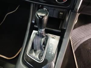 Toyota Corolla 1.6 Prestige CVT - Image 11