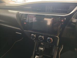 Toyota Corolla 1.6 Prestige CVT - Image 13