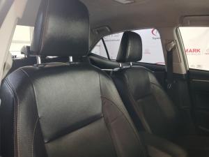 Toyota Corolla 1.6 Prestige CVT - Image 17