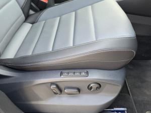 Volkswagen T-ROC 1.4 TSI Design Tiptronic - Image 17