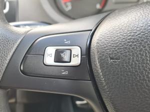 Volkswagen Polo Vivo 1.4 Comfortline - Image 11