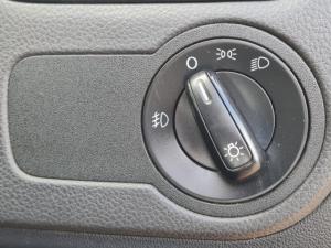 Volkswagen Polo Vivo 1.4 Comfortline - Image 13