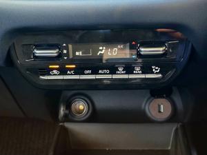 Suzuki Baleno 1.5 GL - Image 8